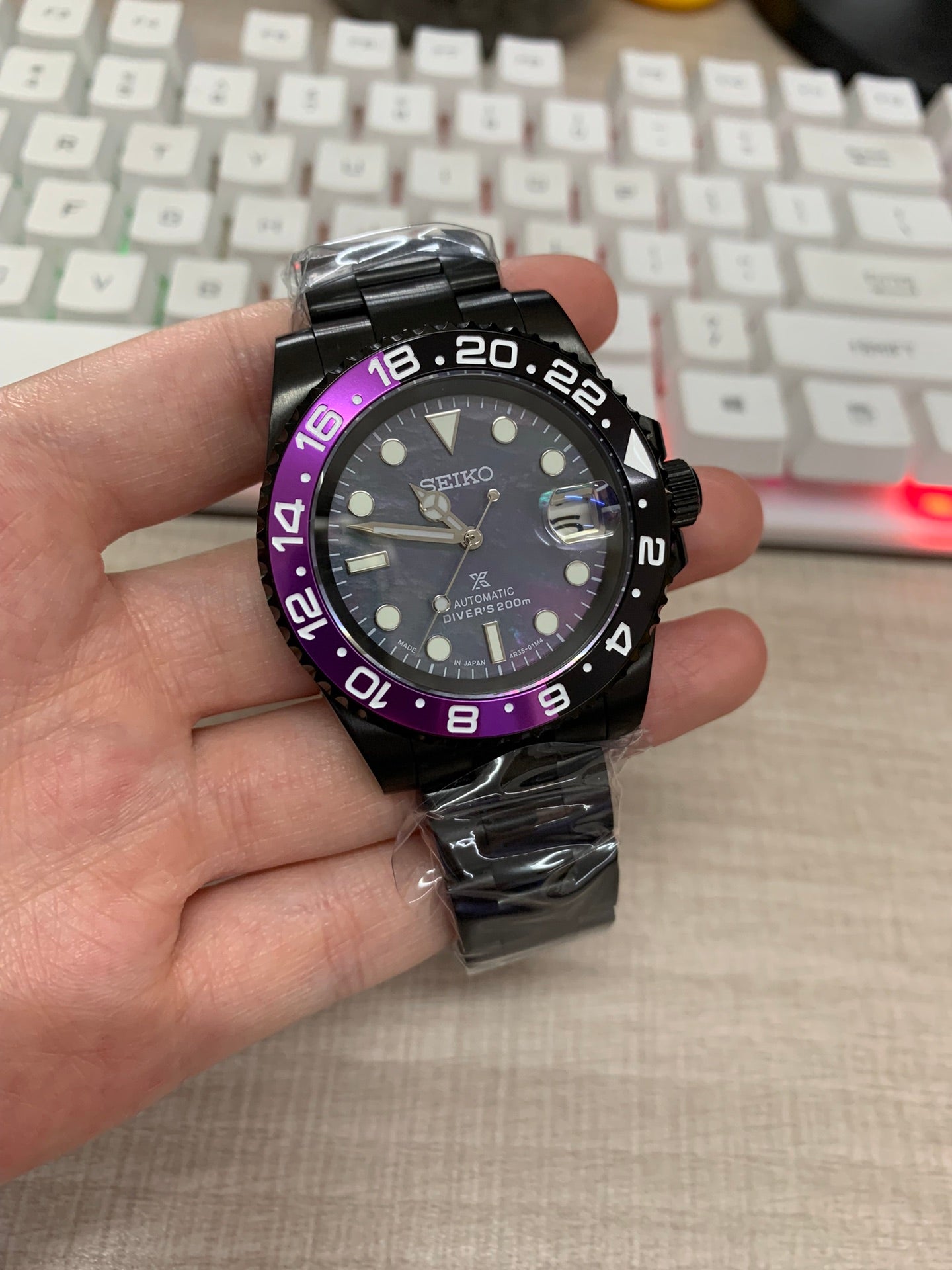 Submariner Black/Purple Mother of Pearl Dial Mod