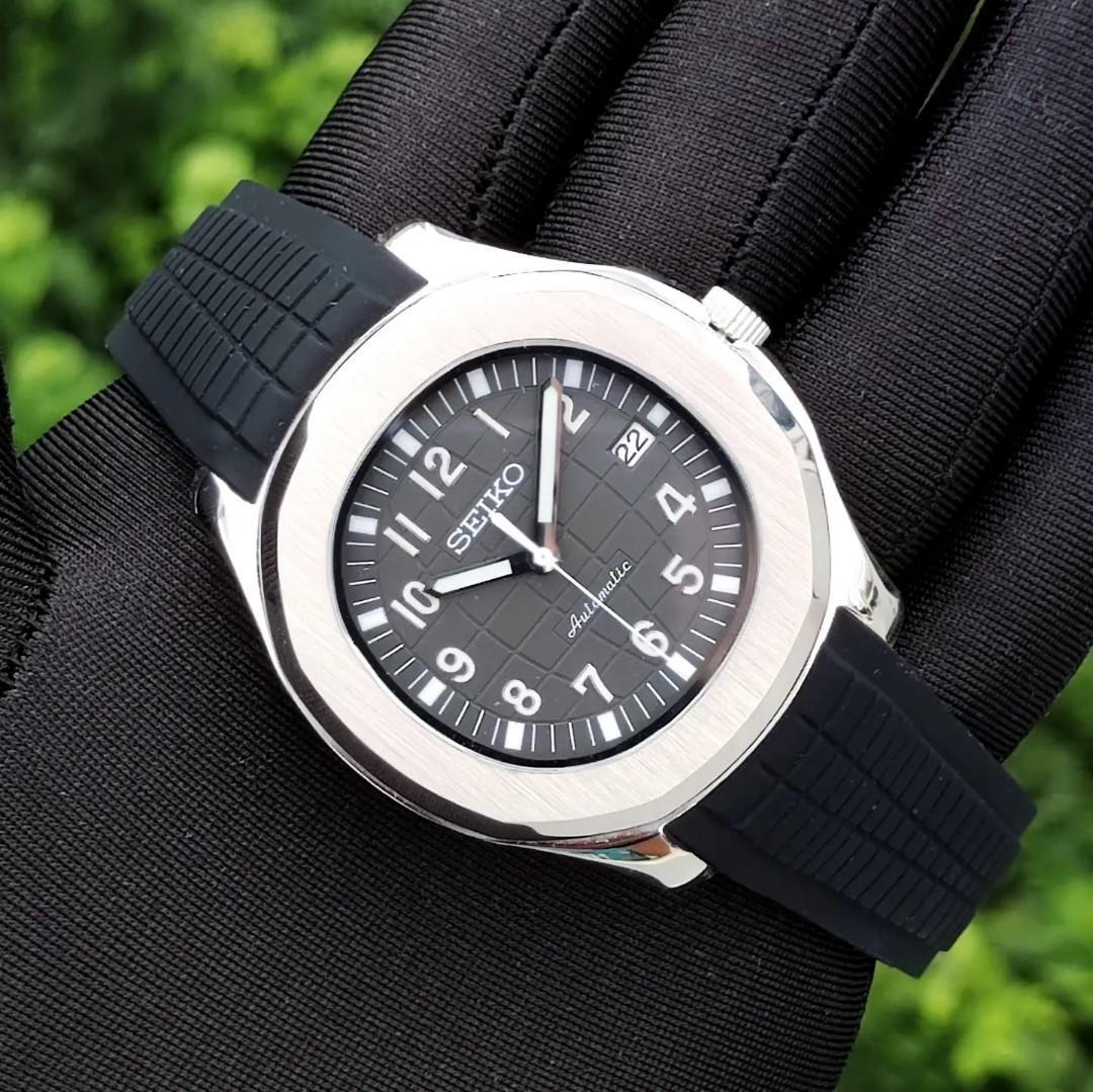 Aquanaut Black Rubber Mod