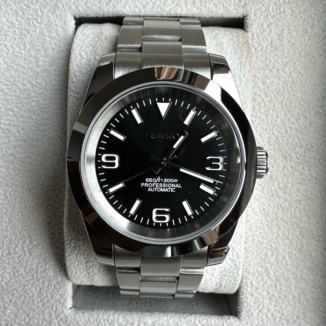 Explorer Black Mod