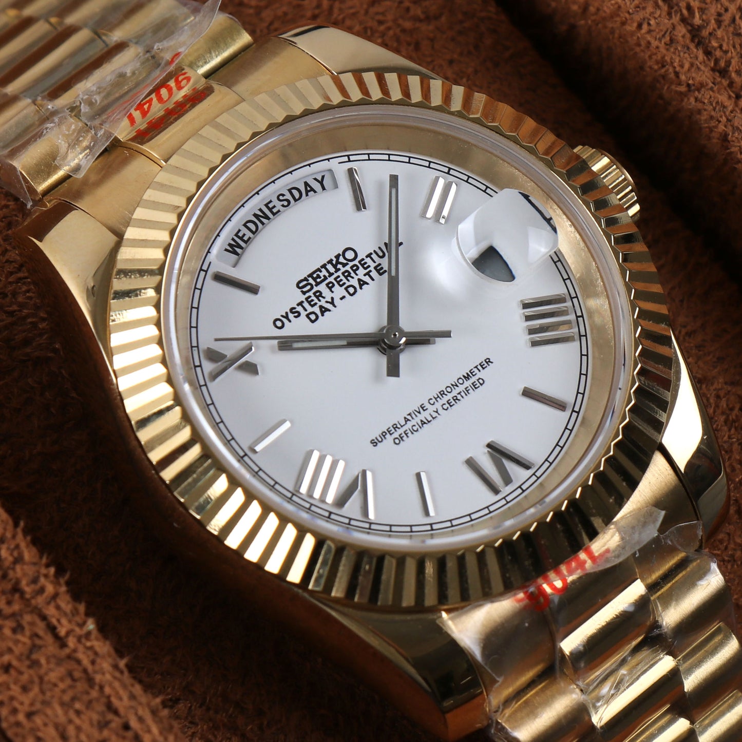 Day Date Gold White Dial Mod 2024